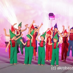 Feuerwerk der Akrobatik